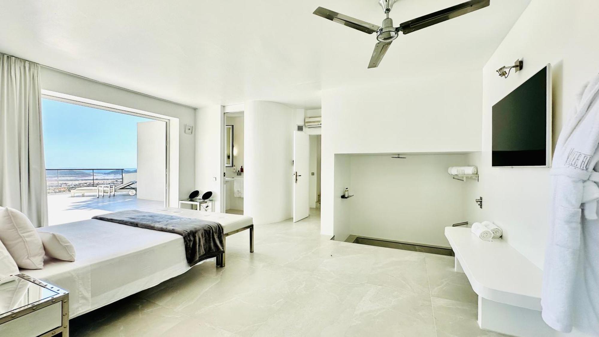 Villa Roca Ibiza - Un Paraiso Premium A Solo 10 Minutos De La Ciudad De Ibiza Y De Las Playas Cala Jondal Y Salinas Sant Jordi de ses Salines Экстерьер фото